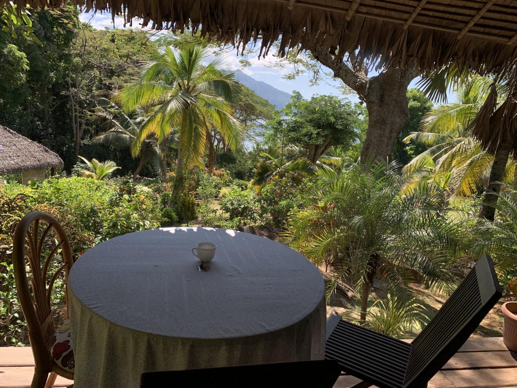 Andimaka Les Jardins D'Ankify Bed & Breakfast エクステリア 写真